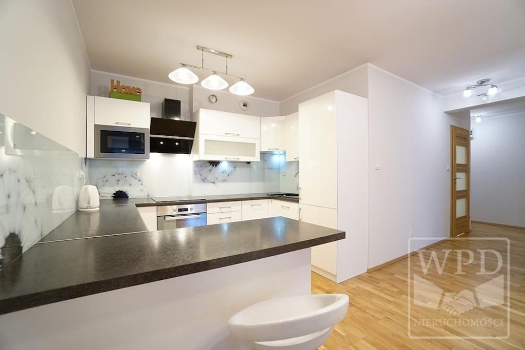 Cosy Apart - Old Town -6 People- New Building- Parking Place Apartament *